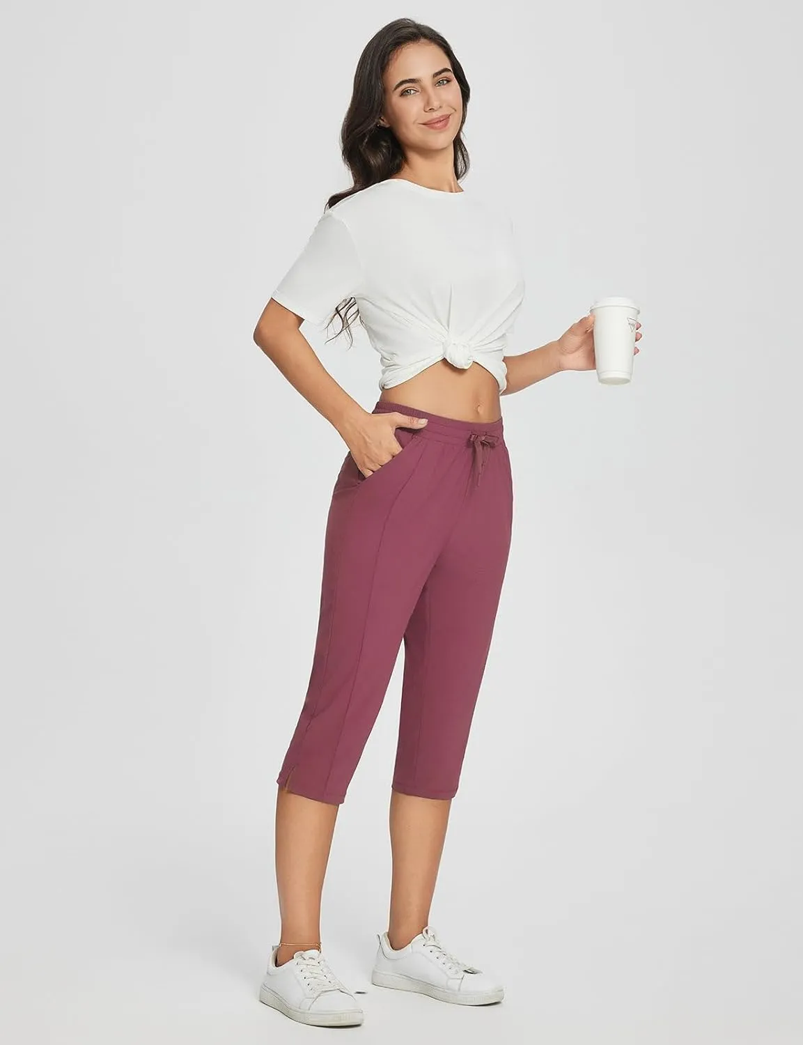 baleaf Women's Yoga Capris Pants with Pockets Lightweight UPF50  Drawstring Waist Petite Athletic Sweatpants Casual Summer