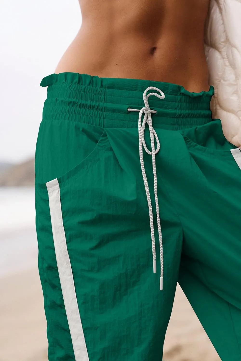 Loose Barrel Pants for Women Quick Dry Lightweight Hiking Travel Workout Running Comfy Lounge Pants with Pockets