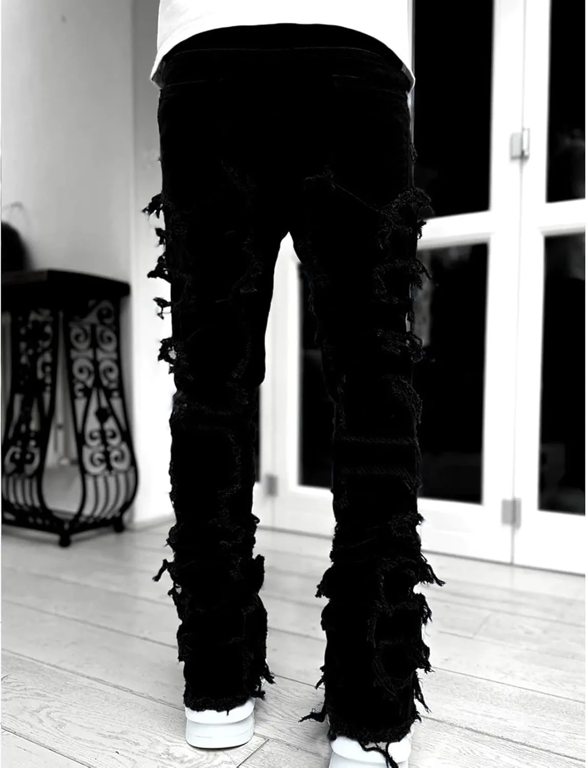 Men's Ripped Jeans Stylish Slim Fit Distressed Straight Leg Denim Pants Fall Casual Trousers Streetwear with Pockets
