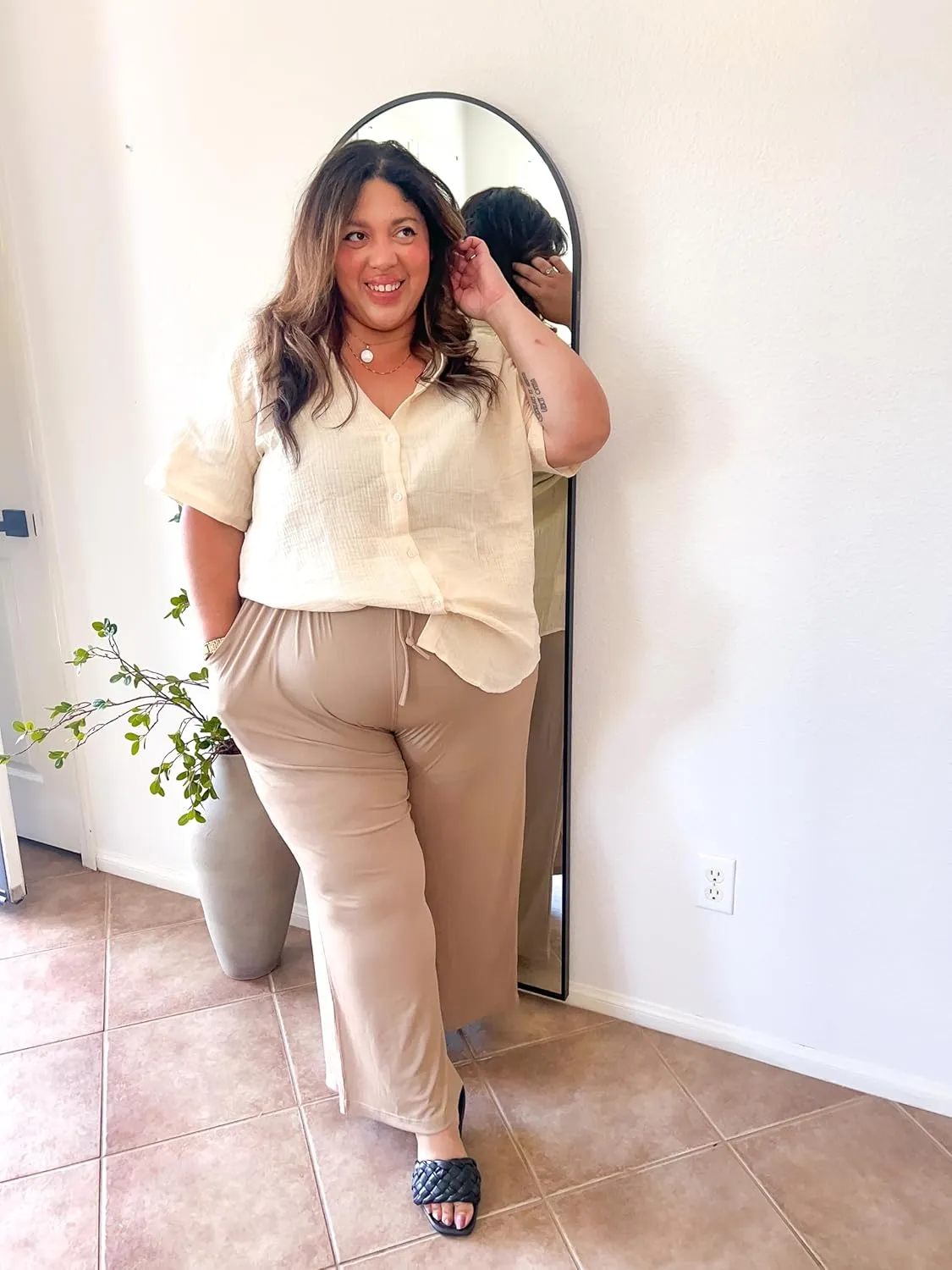 RITERA Womens Plus Size Elastic Waist Wide Leg Pants with Pockets Casual Loose High Waist Pleated Lounge Palazzo Trousers