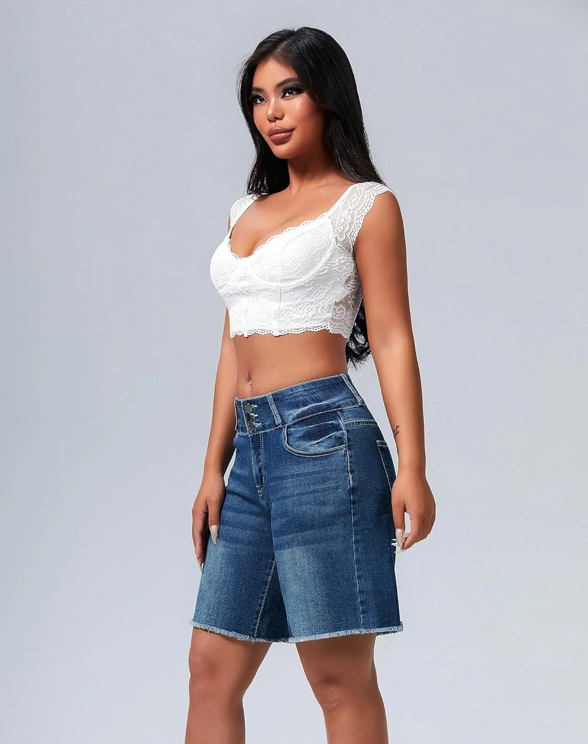 roswear Women's Stretchy Wide Leg High Waisted Frayed Hem Long Jean Shorts