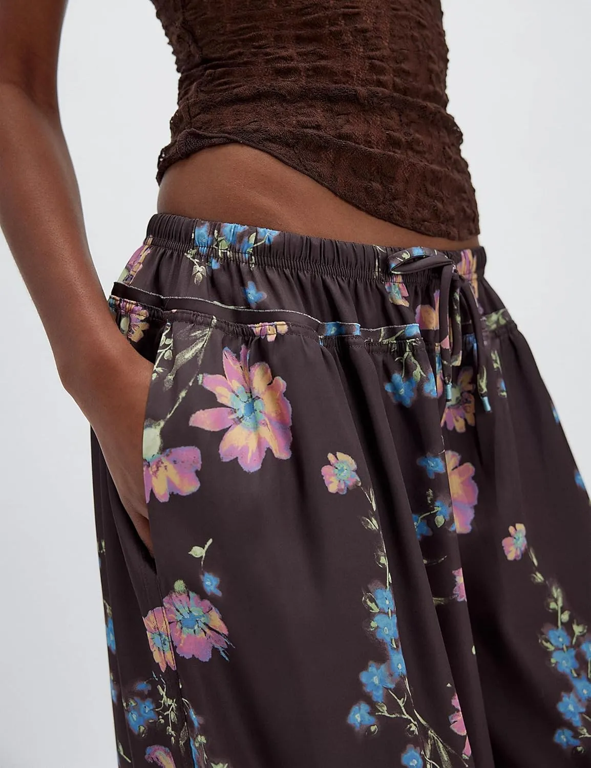 SKIKYAN Women Summer Casual High Waist Wide Leg Pants Floral Print Palazzo Pant Flowy Lounge Beach Trousers with Pockets